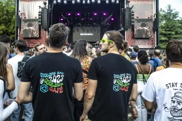 Comment protéger ses oreilles pour ne pas devenir sourd ?