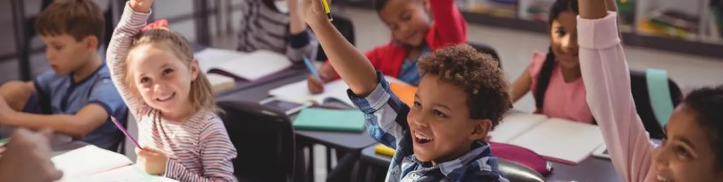 Une formation efficace à la gestion de classe pour promouvoir une meilleure éducation : changements dans les stratégies des enseignants en formation initiale après le débriefing de la triade ?‍? ➡ Une publication de Christophe Baco, Aspirant FNRS à l'UMON